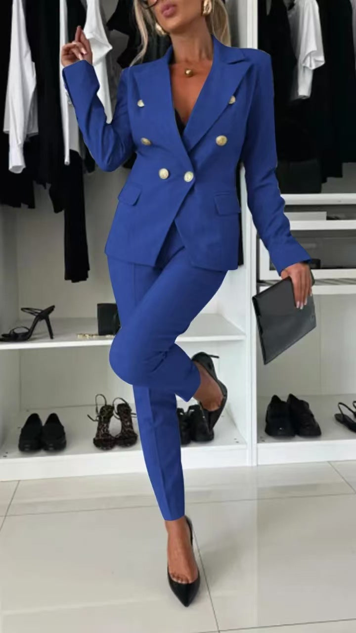 Ensemble femme veste à revers et pantalon slim élégant